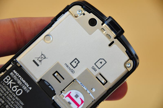 Illustration for article titled Lightning Review: Motorola ROKR E8 Music Phone